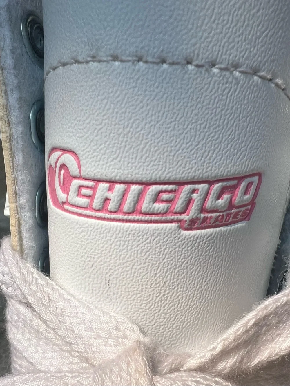 Chicago Skates chicago white